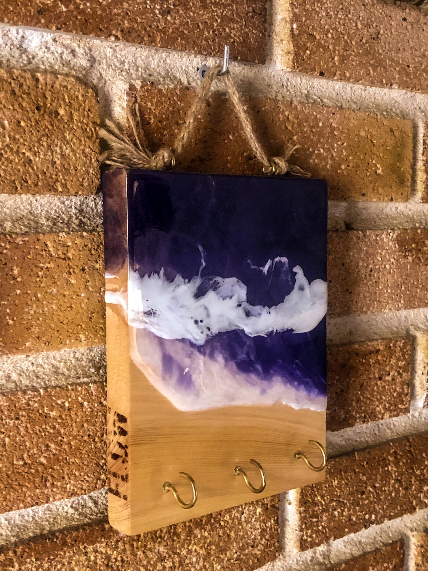 Purple sea keyholder