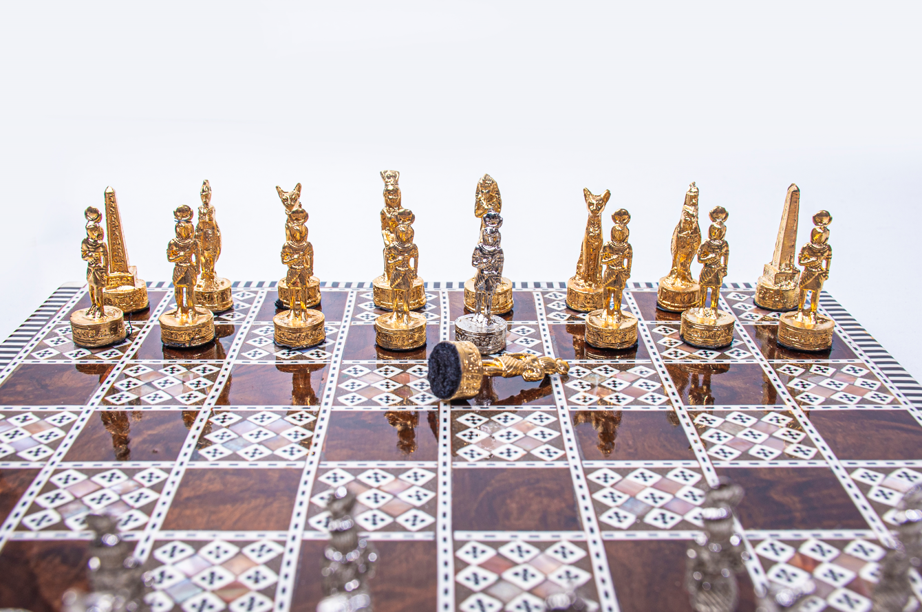 Handmade Chess board with pharaonic pieces & box