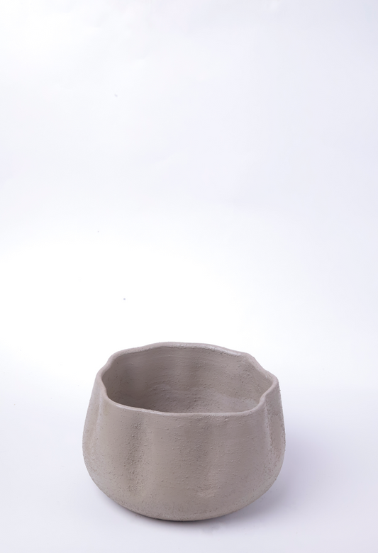 Beige wavy Decorative pot