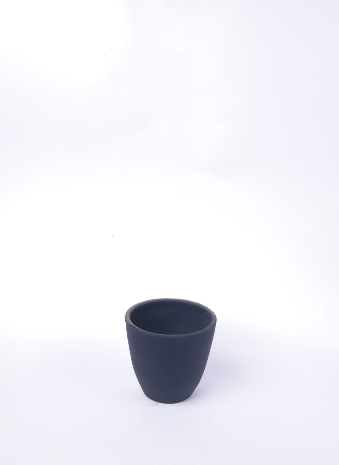 Dark Black Pot